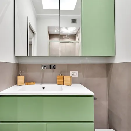 Lepetit 3 Welcomely * Милан